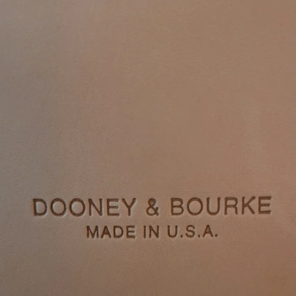 Dooney and Bourke Small  zip zip  Satchel  made  in  USA 🇺🇸 - Picture 7 of 16
